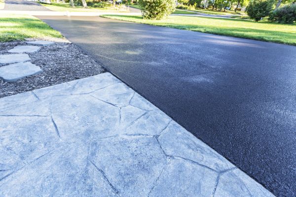Residential Driveway Sealing in Folsom