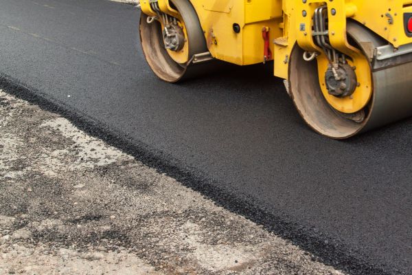 Asphalt Driveway Resurfacing in Folsom